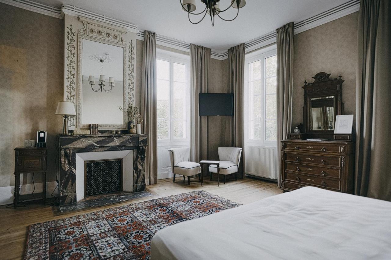 B&B Le Domaine Des Marcoujans Saint-Elix-le-Chateau Eksteriør bilde