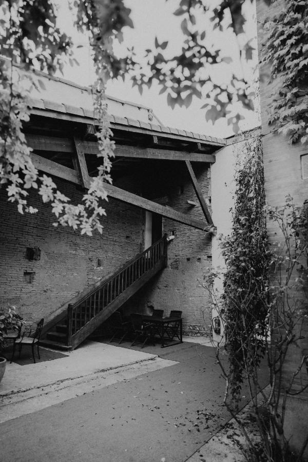 B&B Le Domaine Des Marcoujans Saint-Elix-le-Chateau Eksteriør bilde