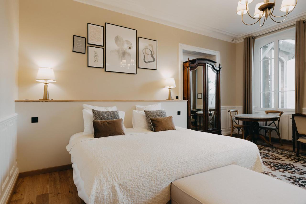 B&B Le Domaine Des Marcoujans Saint-Elix-le-Chateau Eksteriør bilde